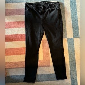 Black skinny jeans